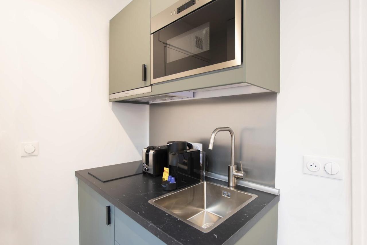 Guestready - Studio With Jacuzzi In The 10 Th Paris Exterior photo